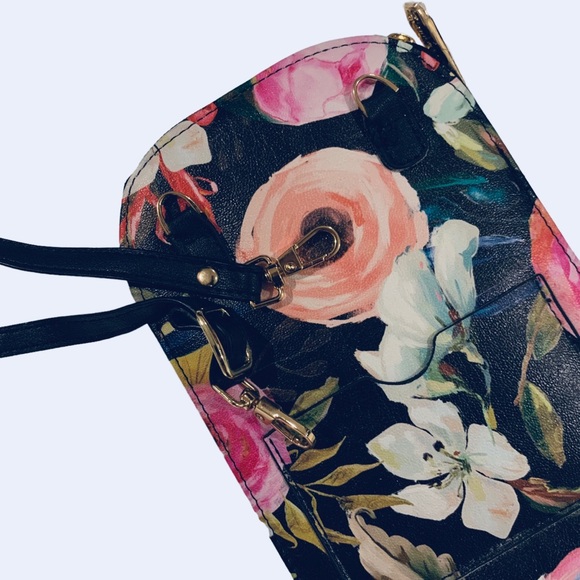 MONARQUE PINK FLORAL ON BLACK CROSSBODY BAG PURSE WALLET WATERCOLOR FLORAL PURSE - Picture 3 of 13